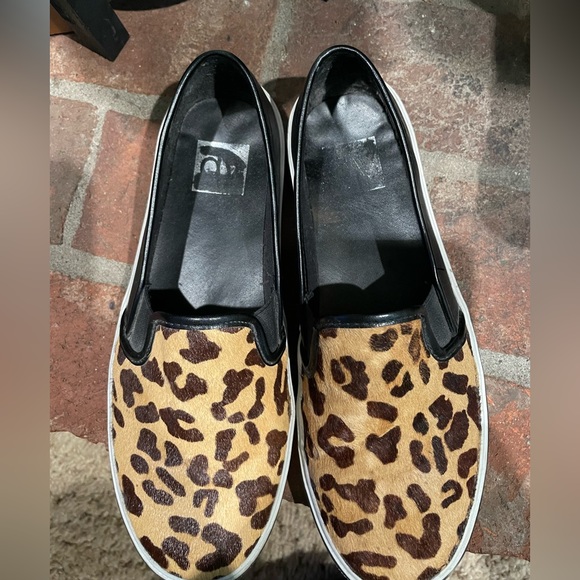 Dolce Vita Leopard Print slip ons! - Picture 6 of 8